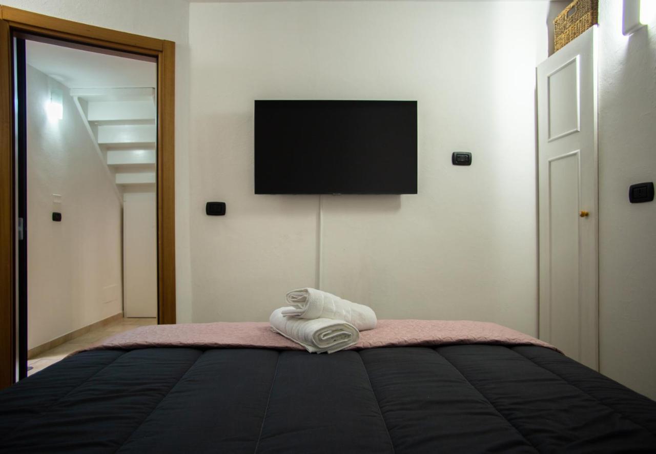Casa Colombo - The Fab Stay Brindisi Ngoại thất bức ảnh