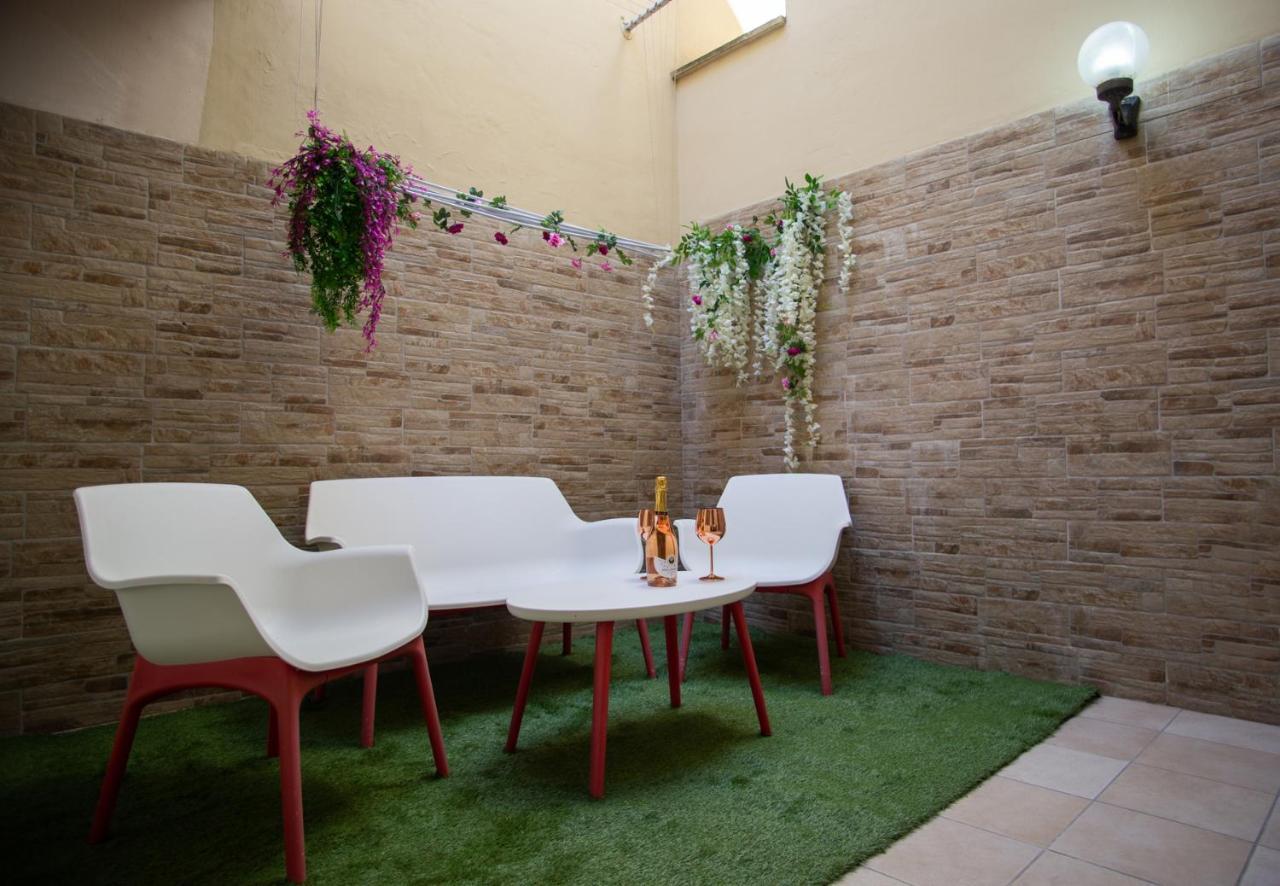 Casa Colombo - The Fab Stay Brindisi Ngoại thất bức ảnh